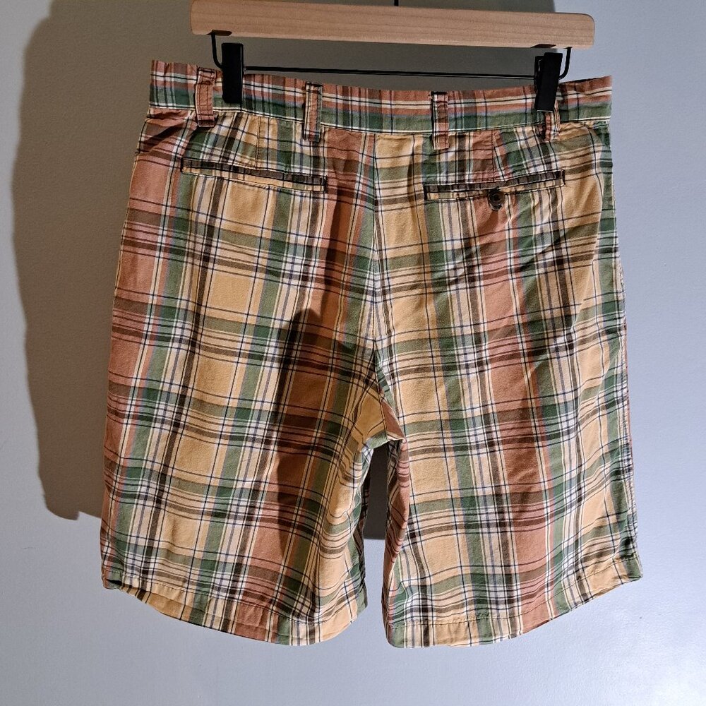 Banana Republic Men's 32x9.5 Flat Front 100% Cotton Plaid Shorts - Picture 3 of 14